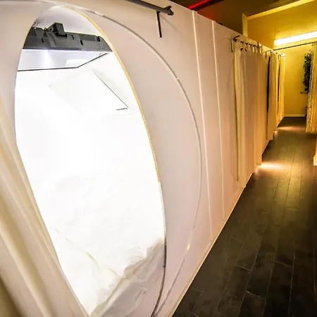 Wellness Hostel Central Prague Exterior photo